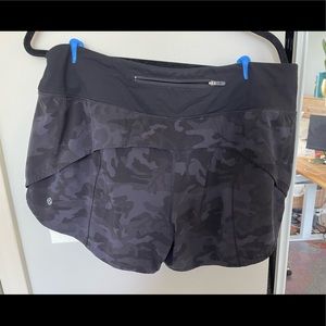 Lululemon Speed Up shorts size 12